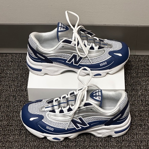 New Balance Other - New Balance 1000 Sneakers Mens 7 Gym Workout Retro Y2K Dad Shoes Chunky NEW